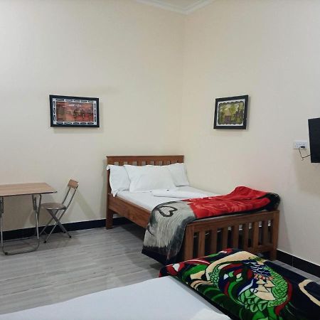 Chibuba Airport Accommodation Dar es Salaam Buitenkant foto